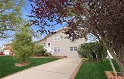 228 Island Parkway W, Island Park, NY 11558
