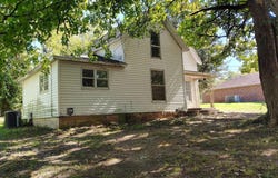 118 3rd Street, Sarcoxie, MO 64862