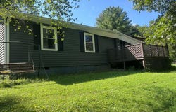 501 Back Valley Rd, Speedwell, TN 37870