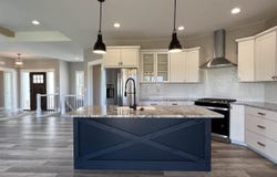 20 S Seven Oaks Rd, NorthLiberty, IA 52317