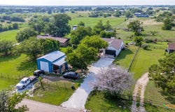 1052 Meandering Way, China Spring, TX 76633