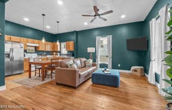 221 E Oldham Ave, Knoxville, TN 37917