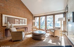 22 Park Lane, Park Ridge, IL 60068