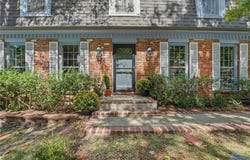 2804 W 120th Terrace, Leawood, KS 66209