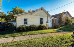 215 E Maple Street, Spiceland, IN 47385