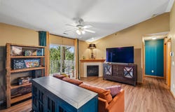 701 SE Dovetail Road, Grimes, IA 50111