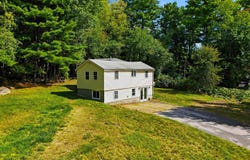 9 Zapora Drive, Hooksett, NH 03106