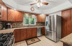 17 Dock, Milton, NY 12547