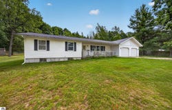 911 SCOTT DRIVE, CADILLAC, MI 49601