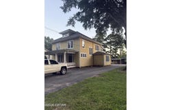 244 E Main Street, Bells, TN 38006