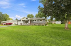 207 S Rowland Avenue, Leesburg, IN 46538