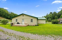 421 Buckeye Road, Horner, WV 26372