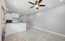 1309 S 5th Avenue, Denison, TX 75021