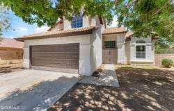 709 E Whitlatch Drive, Lancaster, CA 93535