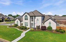 405 Esplanade Ave, Conway, AR 72034