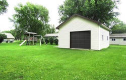 1333 Walnut Street, Dawson, MN 56232