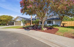 2466 Bliss Avenue, Clovis, CA 93611