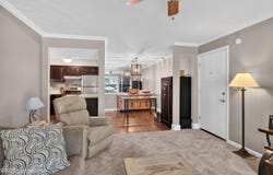 8007 Montero Dr, Prospect, KY 40059