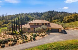 22355 Chianti Road, Geyserville, CA 95441