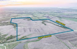 02 255th Street, Melrose, IA 52569