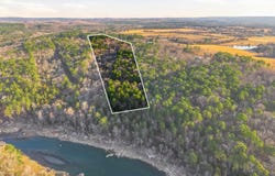 Creekside Drive, Greers Ferry, AR 72067