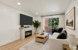 4824 S HIGHLAND Cir E, Holladay, UT 84117