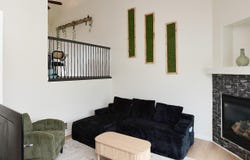 815 Edgewater Circle, Papillion, NE 68046