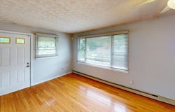 9 Brookdale, Worcester, MA 01604