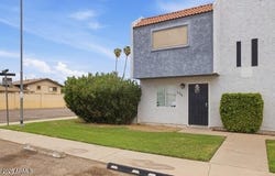 7549 N 47TH Drive, Glendale, AZ 85301