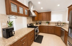19751 Kittridge, Winnetka, CA 91306