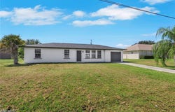 2028 NE 17th Place, Cape Coral, FL 33909