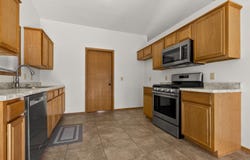 307 White Oak Drive, POPLAR GROVE, IL 61065