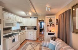 4860 E Main St., Mesa, AZ 85205