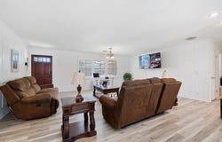 710 W Maple St, Dimmitt, TX 79027