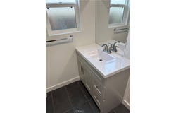 1323 Walnut Ave, Long Beach, CA 90813