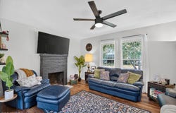 206 Hillcrest Road, Waterloo, IA 50701