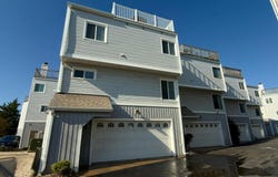 910 E Ocean View AVE, Norfolk, VA 23503