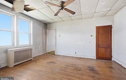 104 10TH, NEW CASTLE, DE 19720