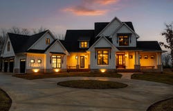 2070 River Bluffs Drive, Jasper, TN 37347