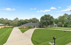 119 OAK Drive, Covington, LA 70433
