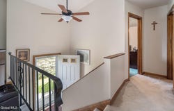 4040 River Road, Niskayuna, NY 12309