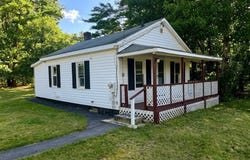 549 Roosevelt Trail, Windham, ME 04062