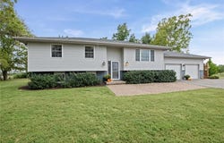 16409 E 289th Street, Harrisonville, MO 64701