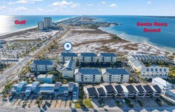 8436 Gulf Boulevard, Navarre, FL 32566