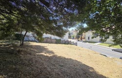 2120 35th AVE, OAKLAND, CA 94601