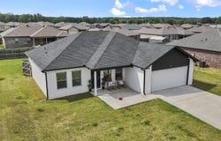 21 Winchester Drive, Ward, AR 72176