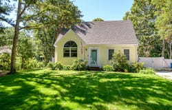 191 James Circle, Mashpee, MA 02649