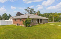 1000 John Alden Lane, Schenectady, NY 12306