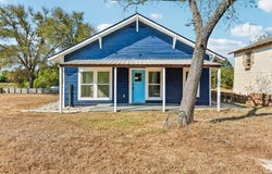 106 Pear St, Rockdale, TX 76567