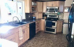 700 & 702 E Remus Road, Mt Pleasant, MI 48858